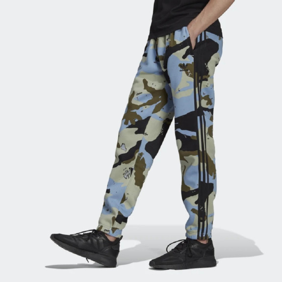 GRAPHICS CAMO SWEAT PANTS