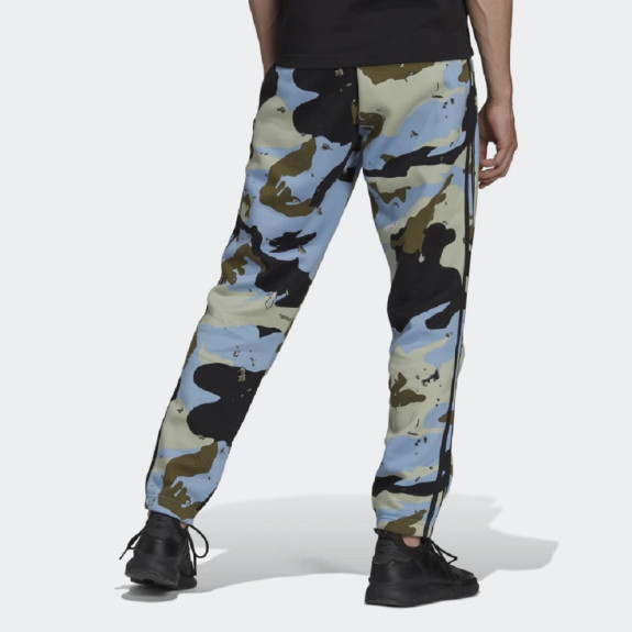 GRAPHICS CAMO SWEAT PANTS