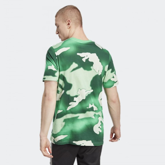 CAMO GRAPHIC ALLOVER PRINT T-SHIRT