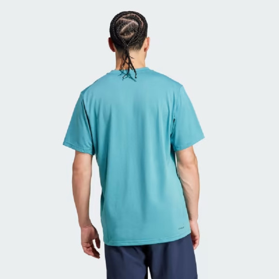 TRAIN ESSENTIALS COMFORT TRAINING TEE