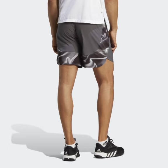 DESIGNED FOR MOVEMENT HIIT TRAINING SHORTS