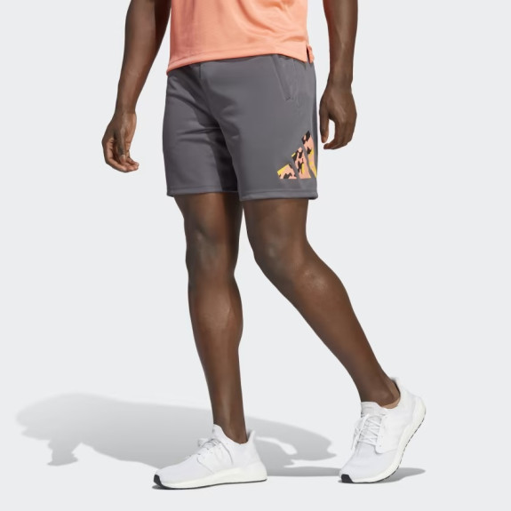 TRAIN ESSENTIALS SEASONAL TRAINING SHORTS