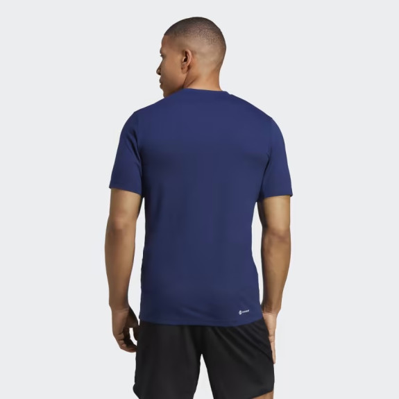 TRAIN ESSENTIALS FEELREADY LOGO TRAINING TEE