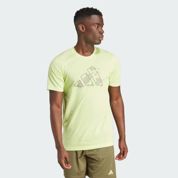 TRAIN ESSENTIALS SEASONAL TRAINING GRAPHIC TEE